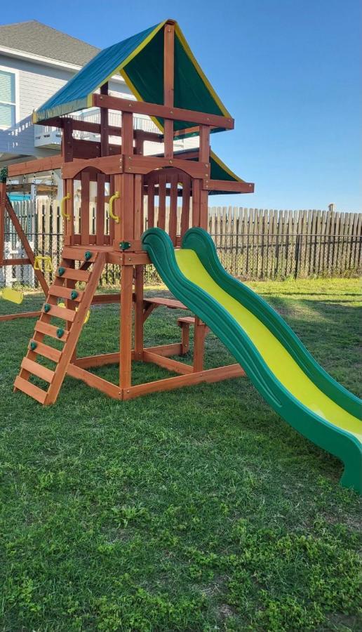 Spring Break Specials! Front Row Views - Tiki Bar - Playground Villa Bolivar Peninsula Luaran gambar